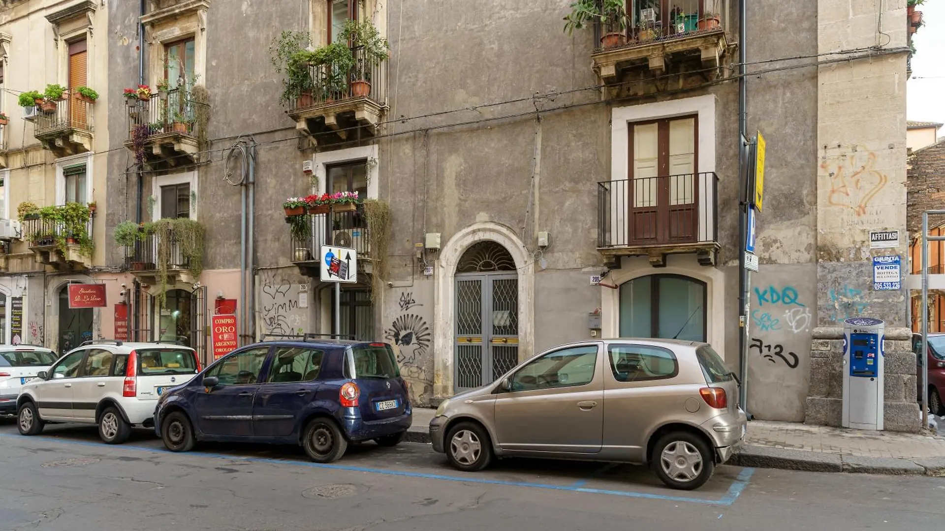 Cocciu D'Amuri Home Catania Apartment