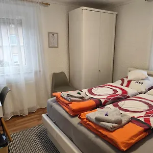 gastezimmer-boxenstopp.com-bavaria.com/